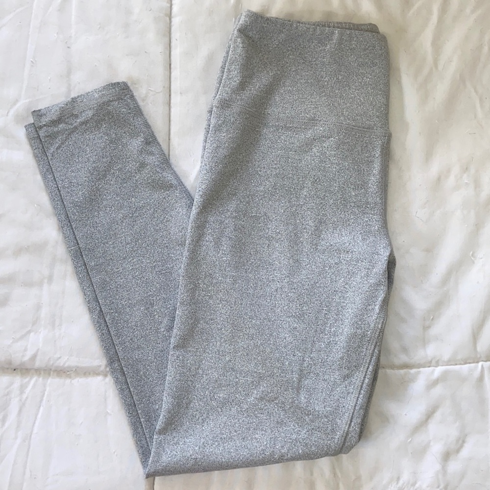 White/gray leggings